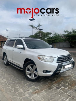 TOYOTA HIGHLANDER 2010 4x4 7 places