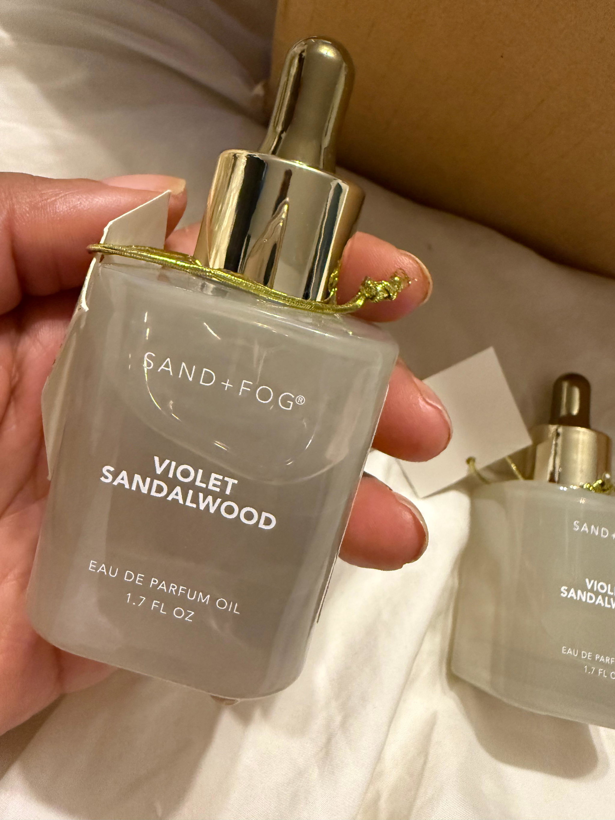 Sand and Fog Perfume Oil- Violet Sandalwood_0