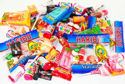 🍬 Sweet & Treats, Chips, Chocs & More!  🍫✨