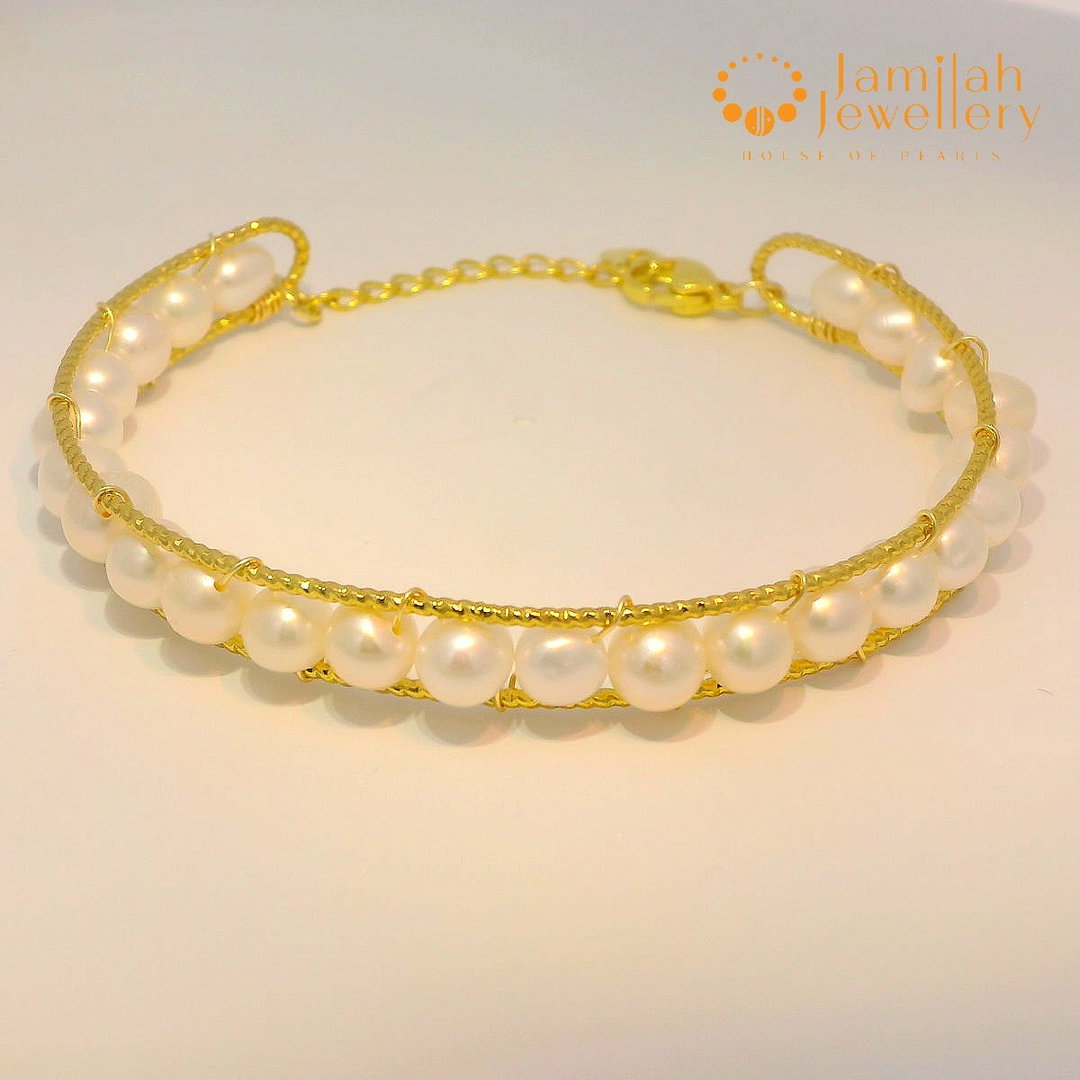 White Pearl Bangle