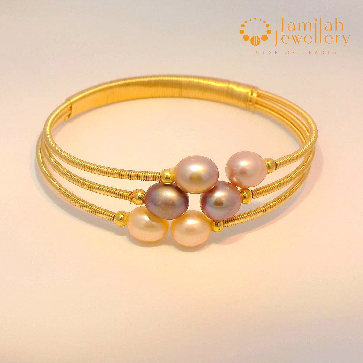Multi-color Pearl Bangle