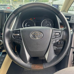 Toyota Alphard 2018