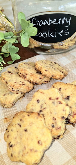 Cranberry Orange Butterscotch Biscuits (6pk)