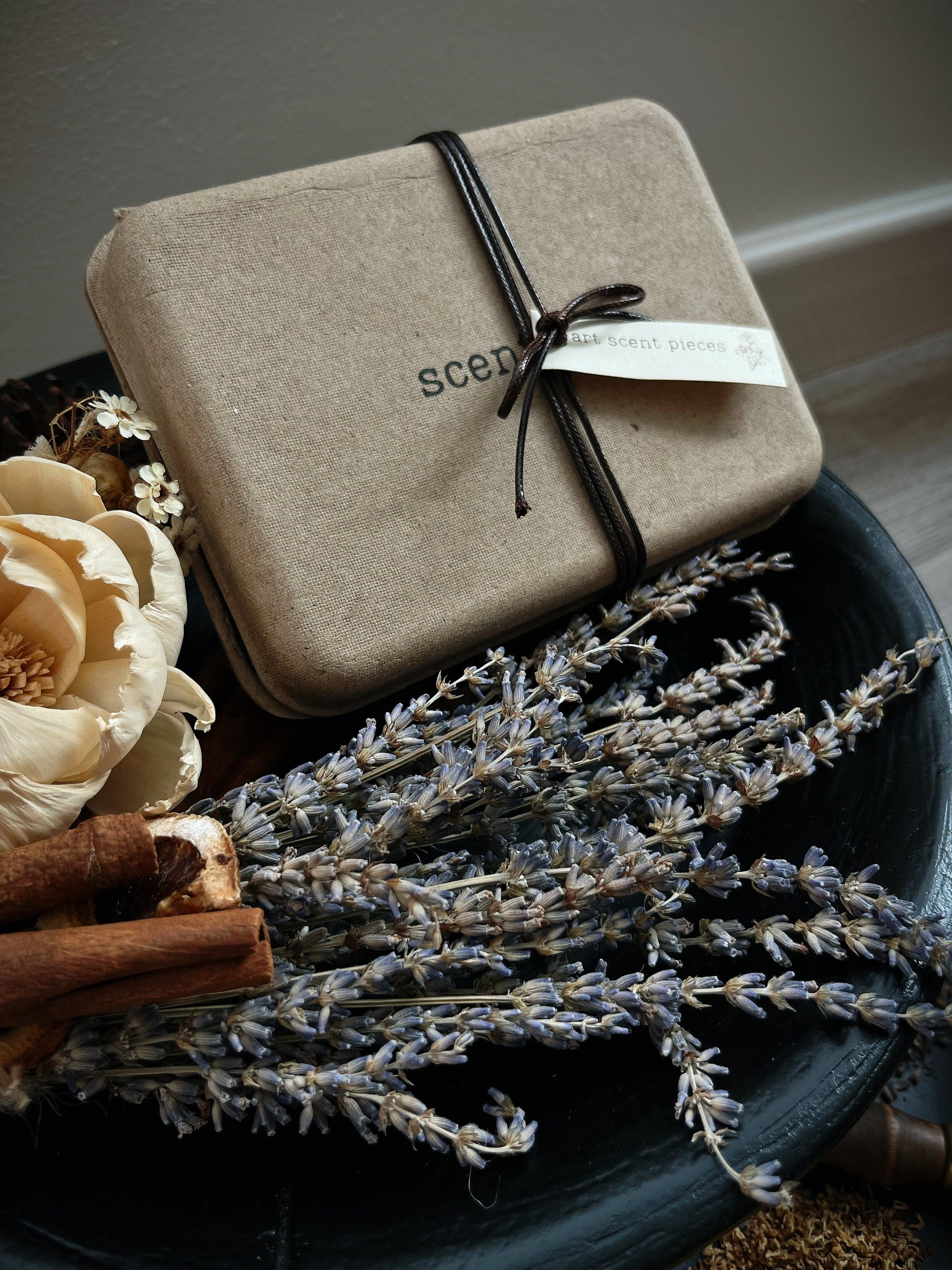 Palo Santo Sacred Bloom Box_2