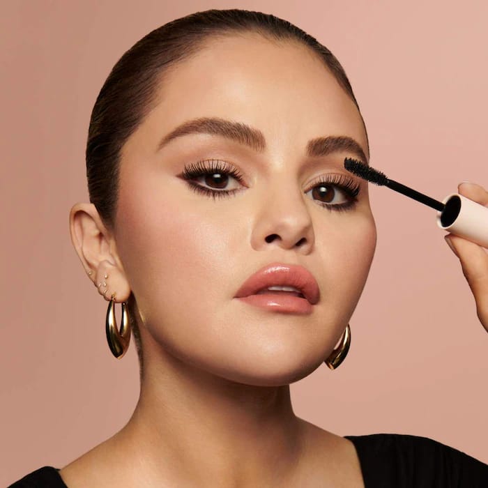 Rare Beauty - Perfect Strokes Universal Volumizing Mascara_3