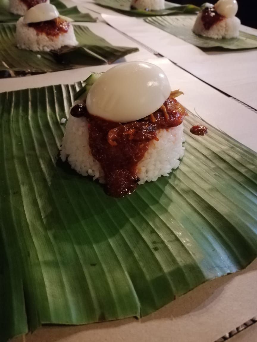Nasi Lemak Daun Pisang (Pre-Order) 
