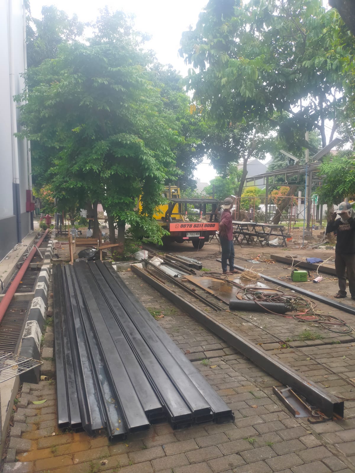 CNP 125 x 50 x 2.3mm (Kaki Tinggi)_2