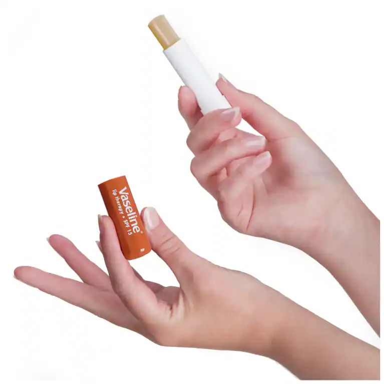 ليب بالم مرطب شفاة بزبدة الكاكاو من فازلين – VASELINE LIP THERAPY COCOA BUTTER STICK_1