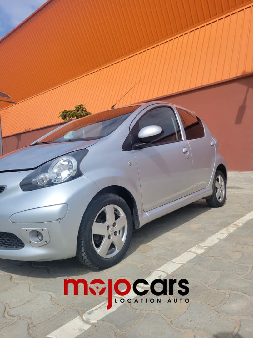 TOYOTA AYGO_1