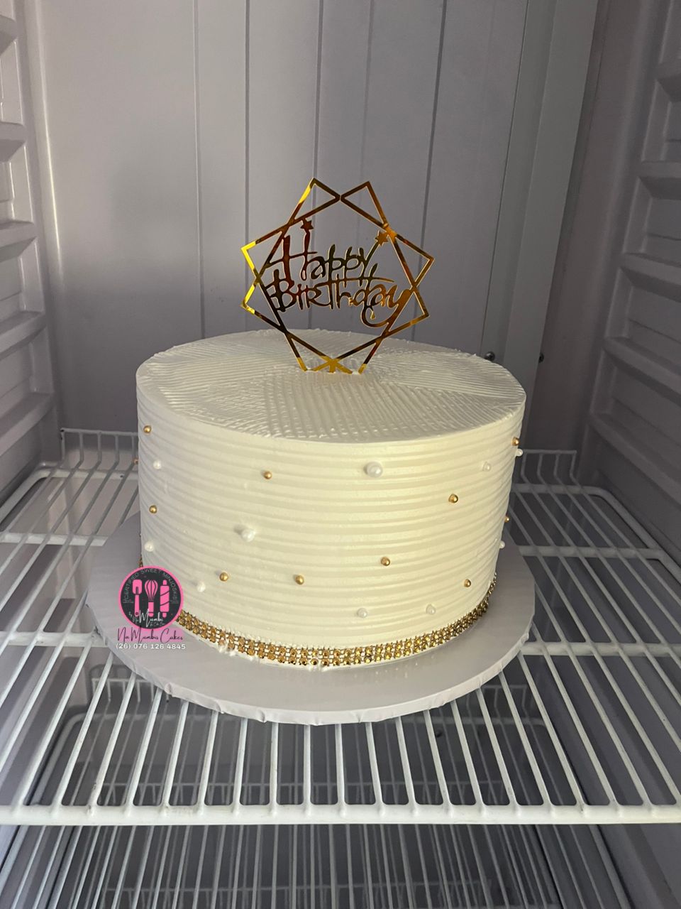 8 Inch CAKEs (MEDIUM SIZE)
