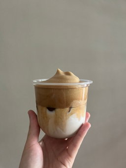 Dalgona Coffee