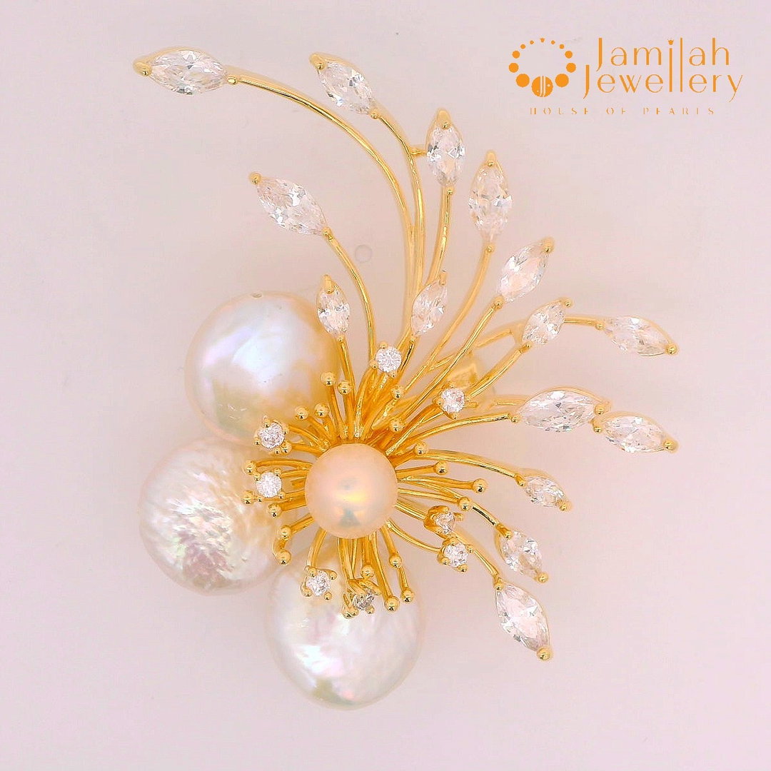 Brooch 18k Gold Plated Keshi Pearl