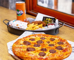 Sucuk Pizza Menu