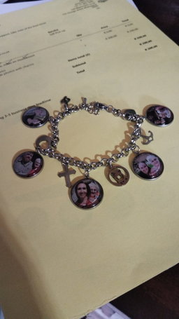 Photo charm bracelet 