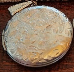 20mm Locket Necklace 
