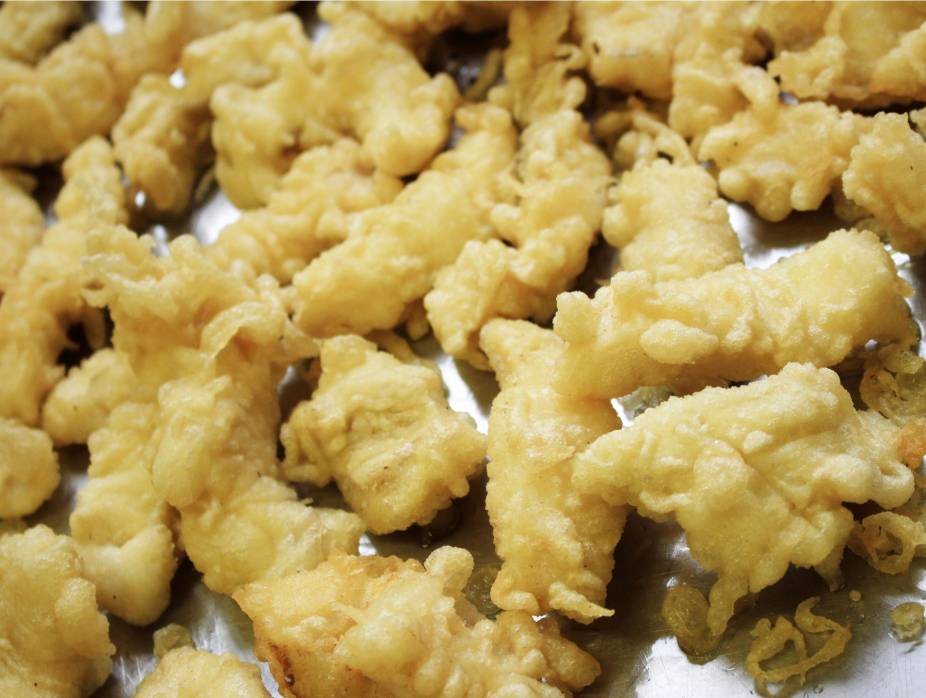 CHICKEN IN BATTER