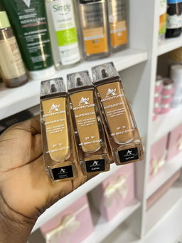 Fond de teint ADVENTURE – Superstay Pro Longwear F SPF 30