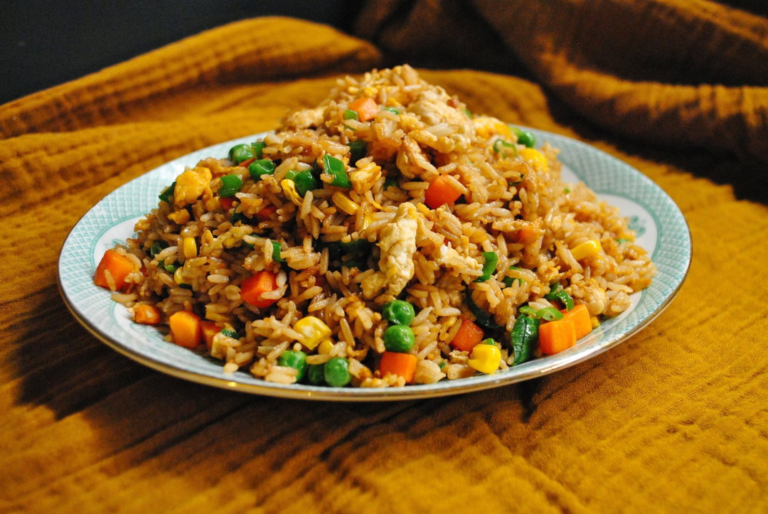 ASIAN EGG STYLE FRIED RICE 