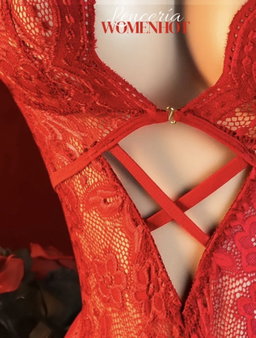 MONO DE ENCAJE FLORAL SEXY 