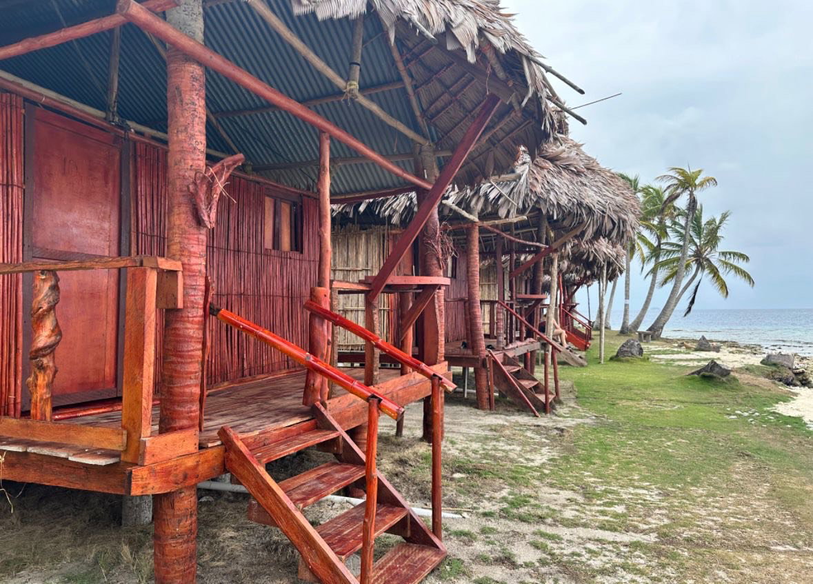 ISLA PELICANO (CABAÑAS SENCILLAS)_1