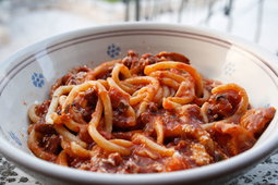 SPAGHETTI SAUSAGE RAGU 