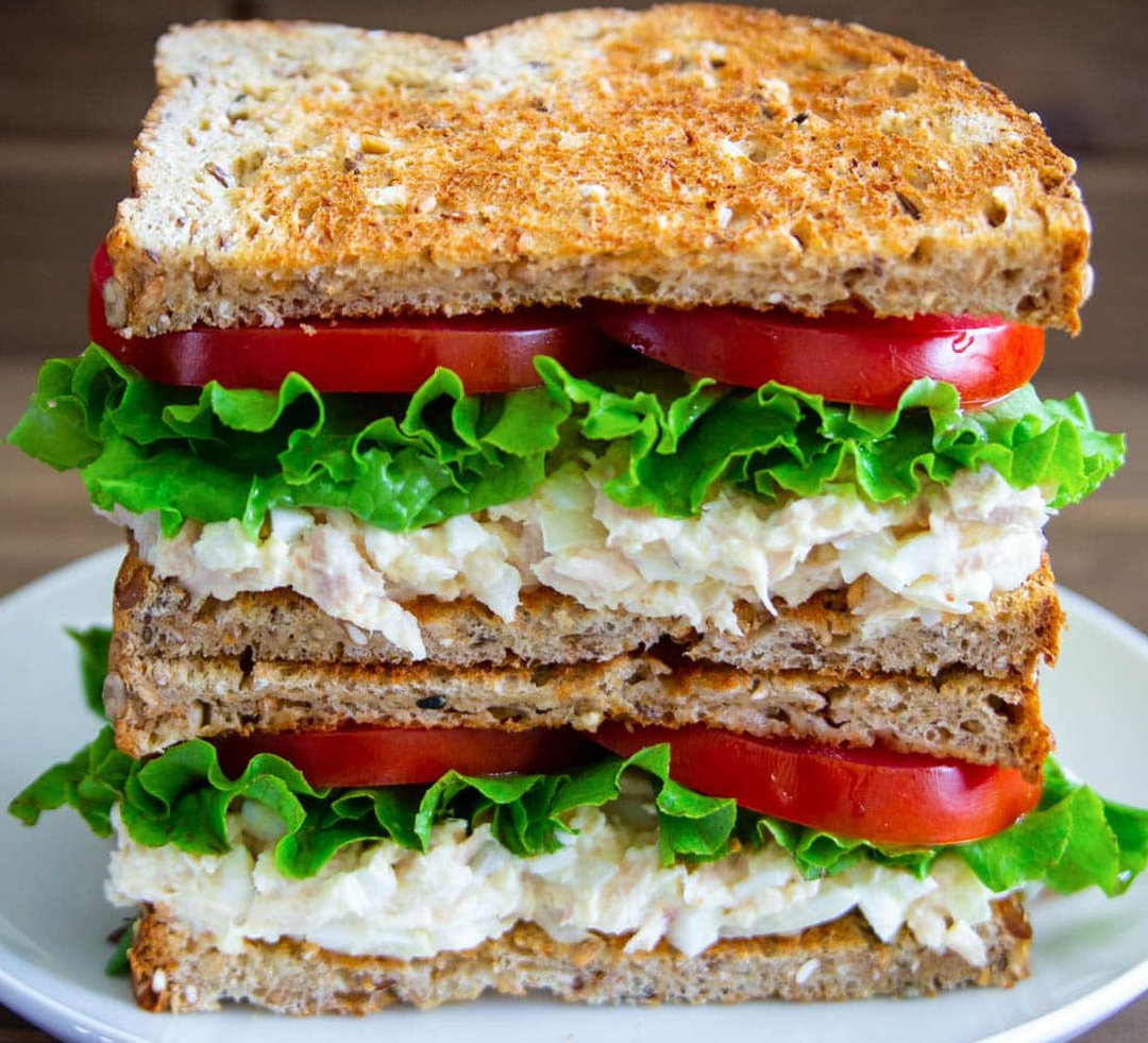 TUNA SANDWICH 
