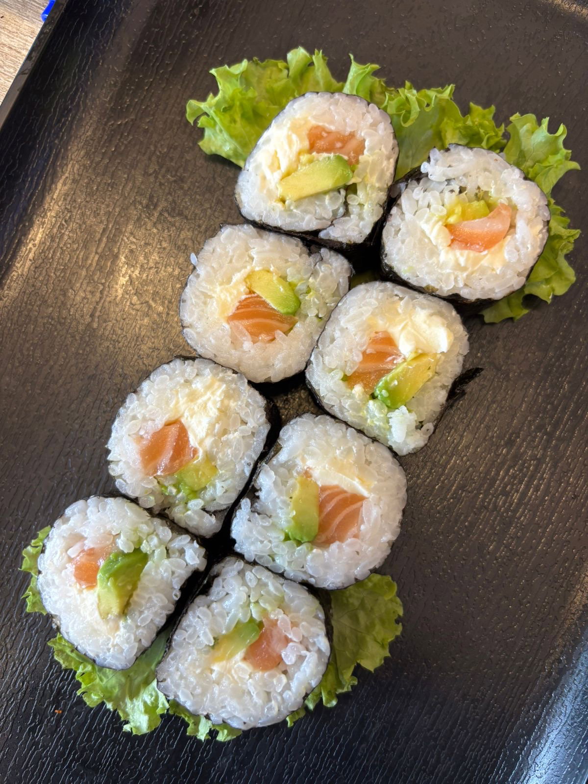 Salmon Avo Chs Maki (8pcs_1
