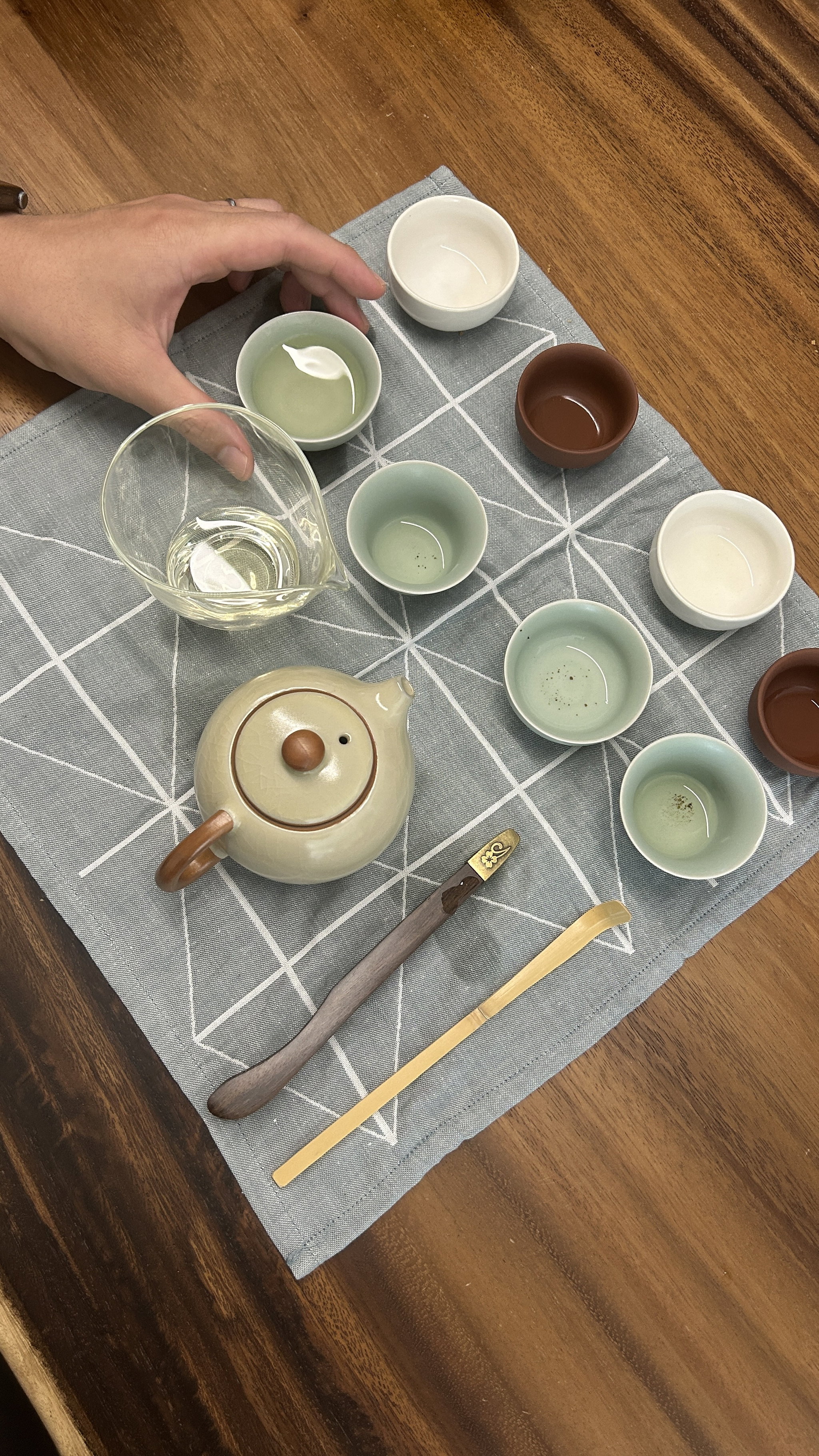 Host a Tea Party_2