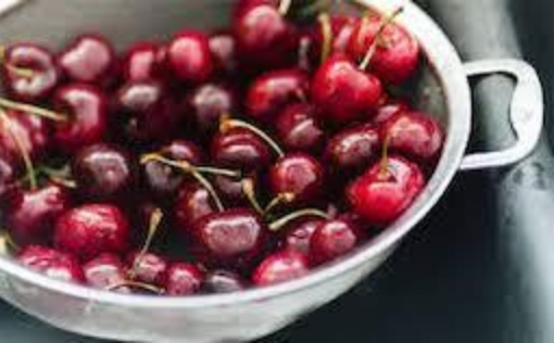 Export Quality Large Cherries (L)