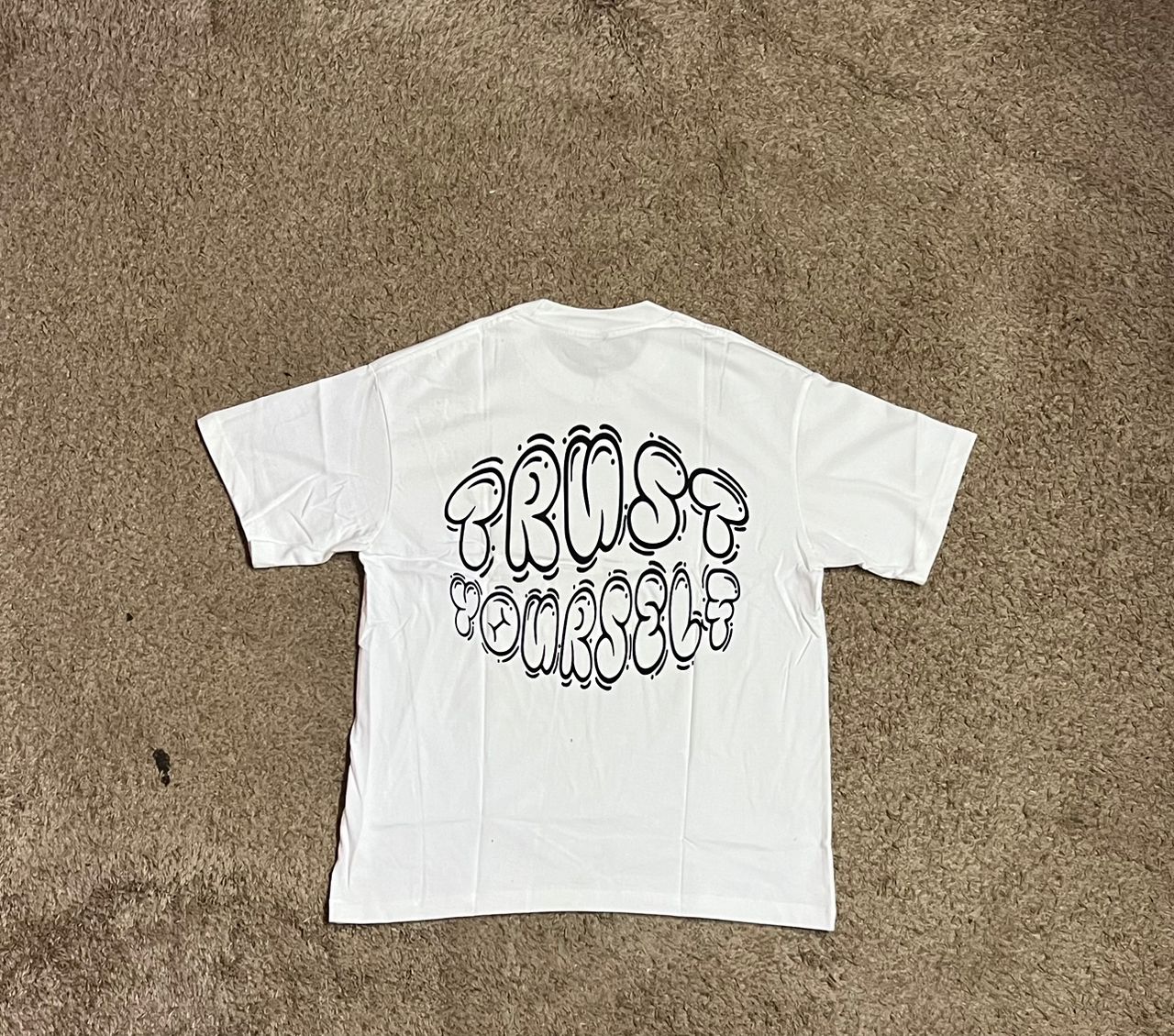 Tshirt Trust yourself_1