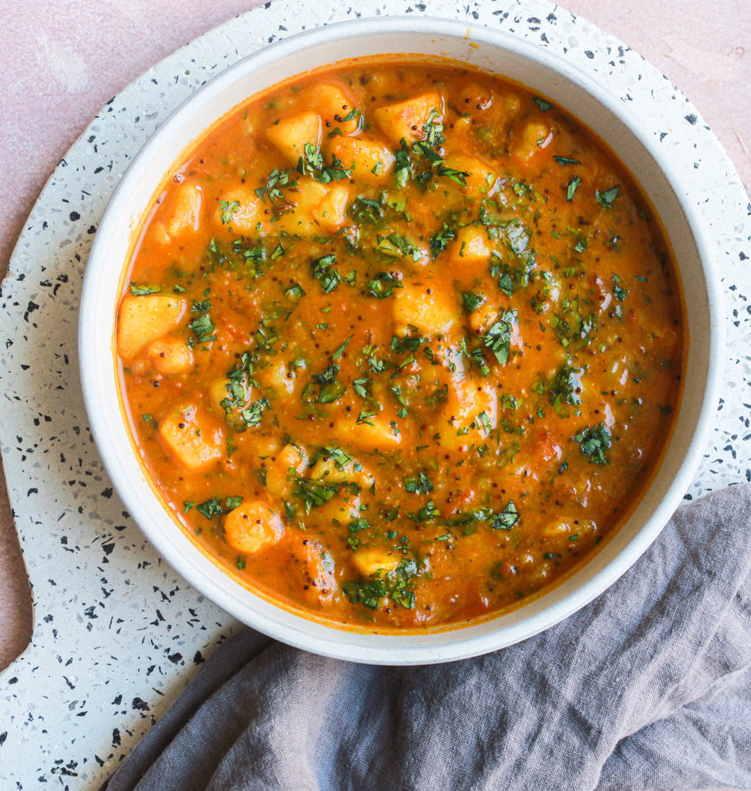 Aloo Tamatar Rasawala