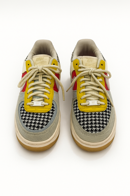 Nike Air Force 1 edición multicolor con texturas - Size 8