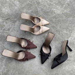 High-heels stiletto mules