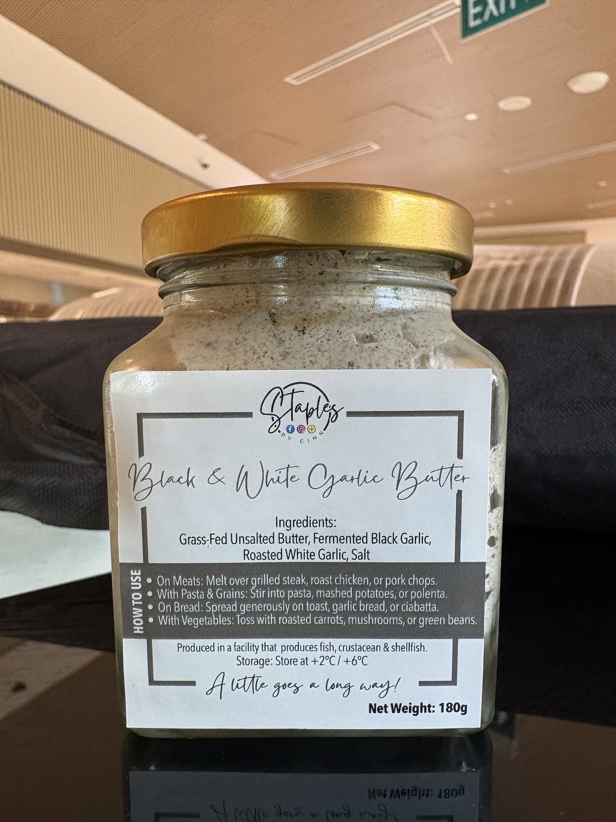Black and White Garlic Butter _0