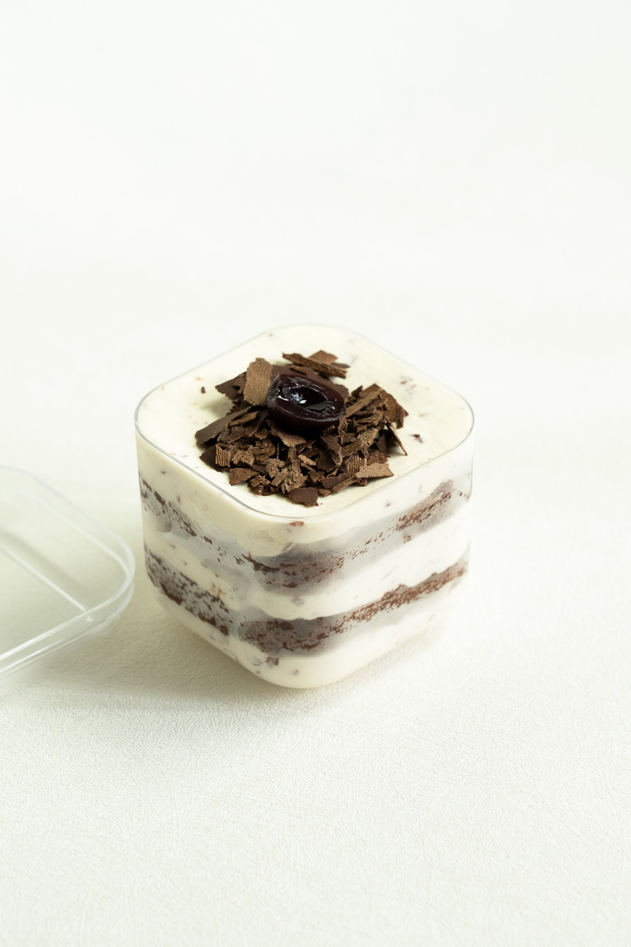 Premium Assorted Mini Cakes (Box of 6)_3