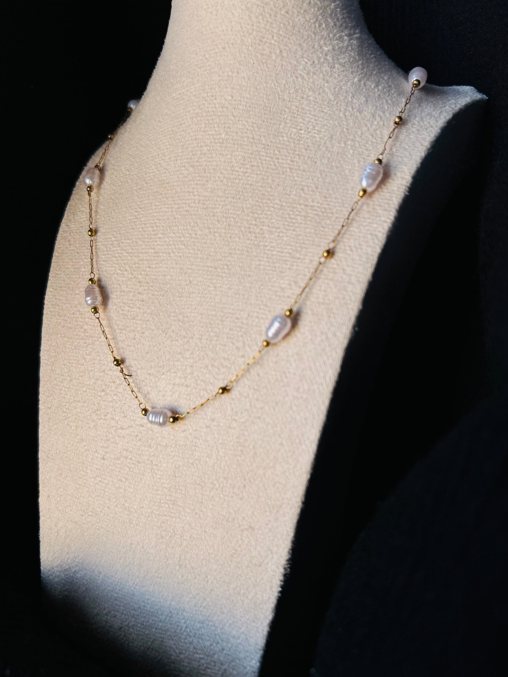 Gold Beads Necklace_0