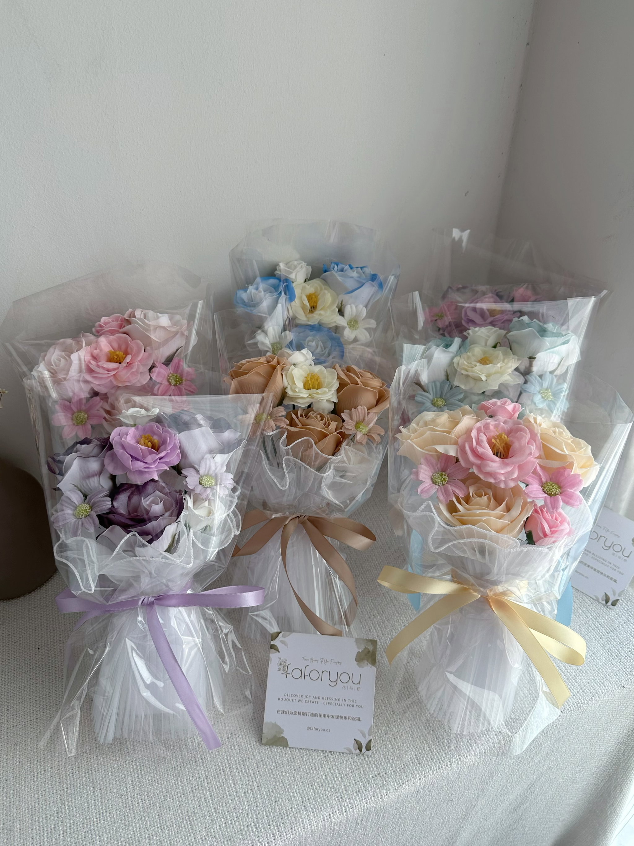 (3R022) 3 Stalk Soap Rose Mixed Bouquet _0