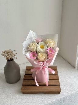 (3R016) 3 Stalk Soap Rose Mixed Bouquet 