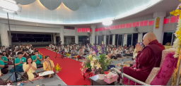 တရားထိုင်ခန်းမ အလှူ 