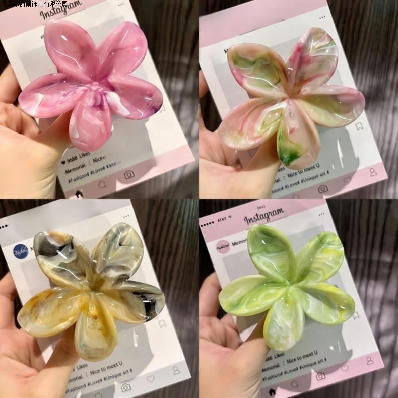 Hair clips 