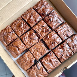 BROWNIES AND BARS