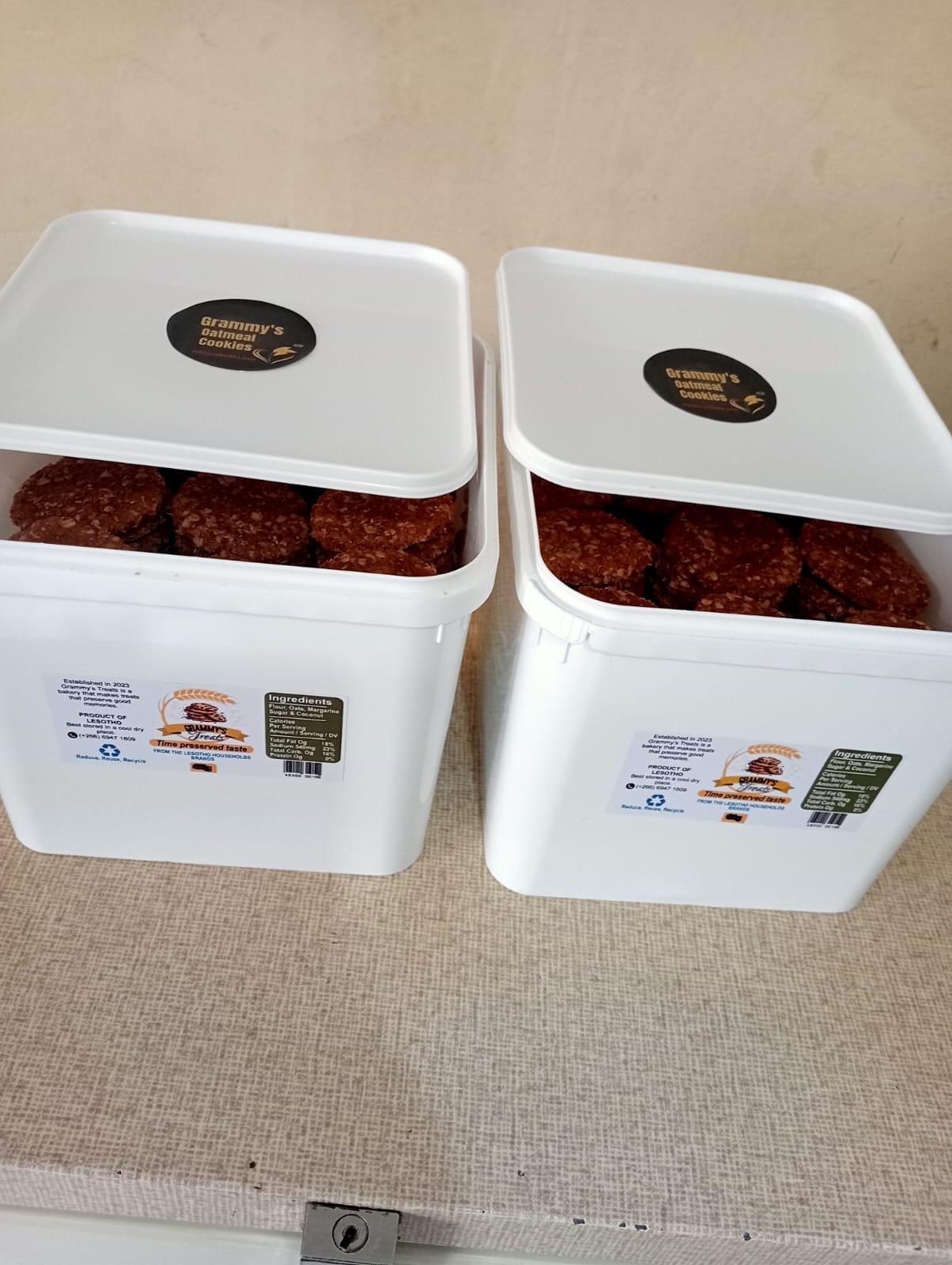 Classic Oatmeal Cookies _1