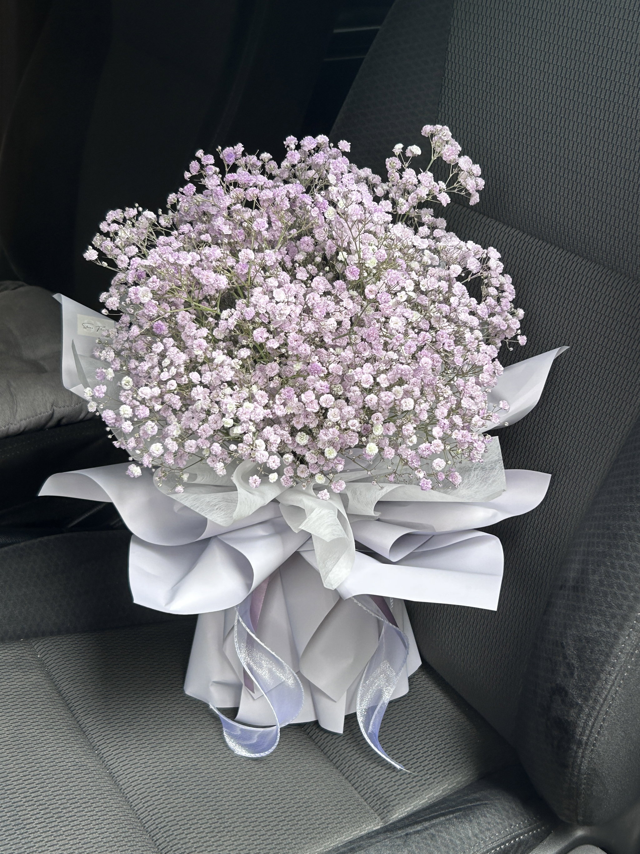Twinkle Petals Baby Breath Bouquet_0