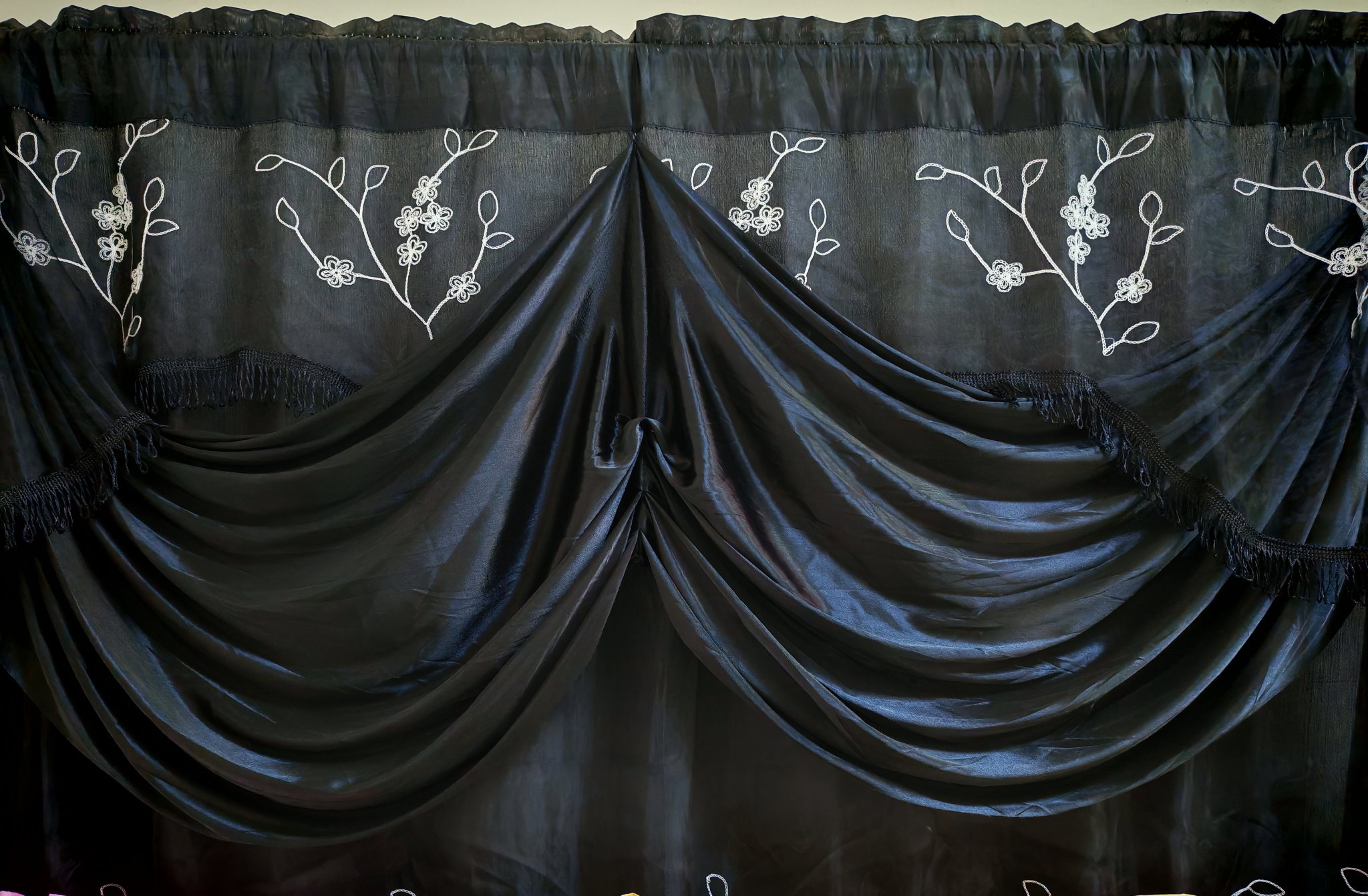 Cortinad de organza con cenefa _1
