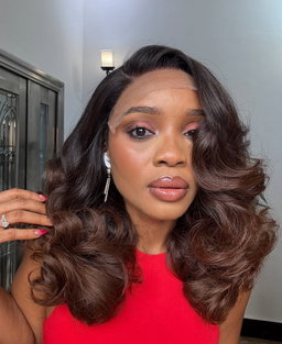 16” wavy with brown tips (Copy)