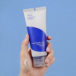 ⁨ ⁨ ⁨ Isntree – Hyaluronic Acid Aqua Gel Cream100ml ايسنتري- كريم جل مائي بحمض الهيالورونيك