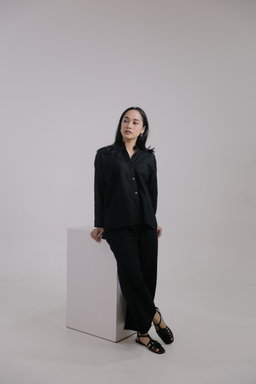 Arima Set in Black