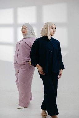 Arima Set in Navy