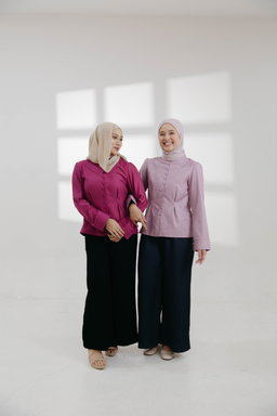 Aurelia Top in Magenta