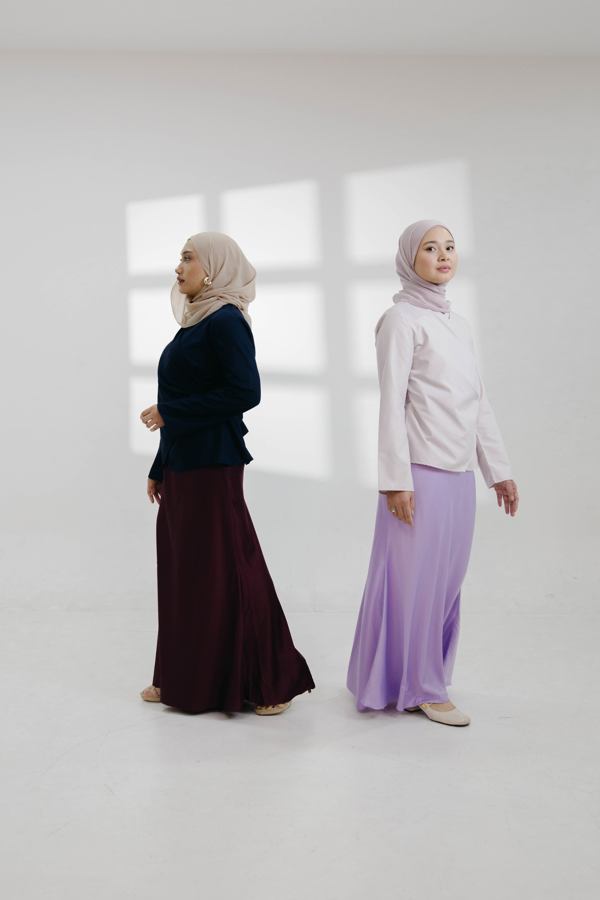 Ayla Top in Navy_1